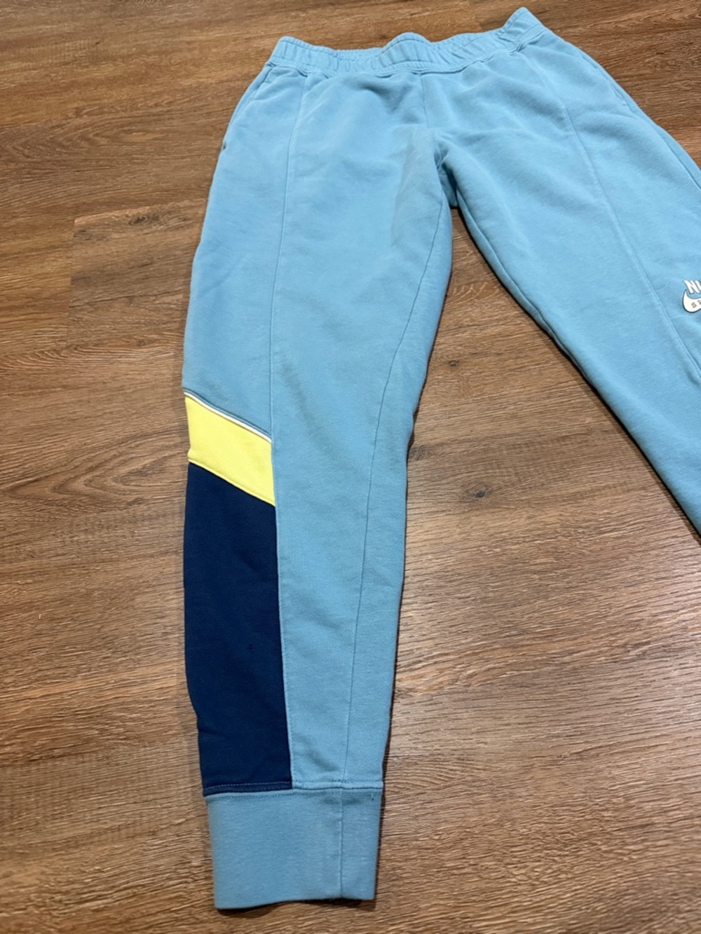 Nike Heritage Colorblock Fleece Joggers - Picture 3 of 8